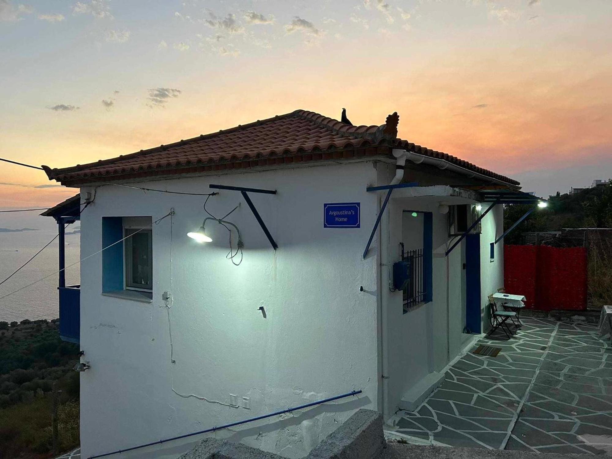 Avgoustina'S Home Glossa Buitenkant foto